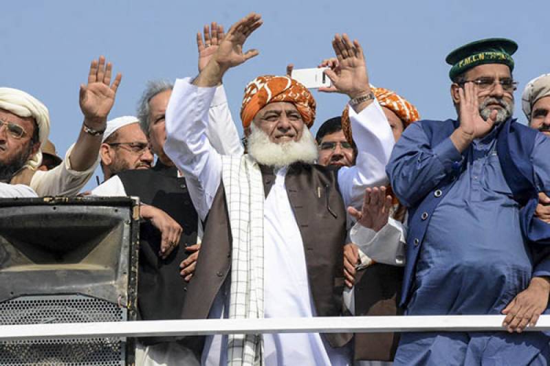  Azadi March Plan B: JUI-F ends Islamabad sit-in, announces countrywide protest